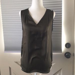 Sleeveless blouse | Banana Republic